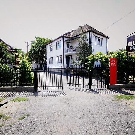 Villa Elena Yanoshi Dış mekan fotoğraf